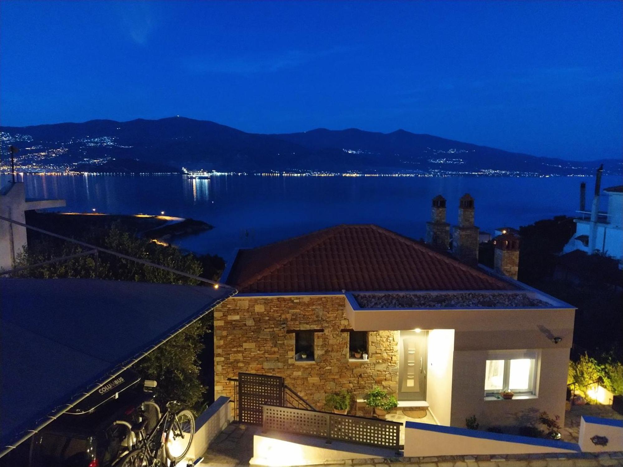 Cielo Hospitality Appartement Volos Buitenkant foto